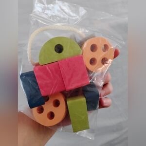 New Toddler Wooden Lacing Beads